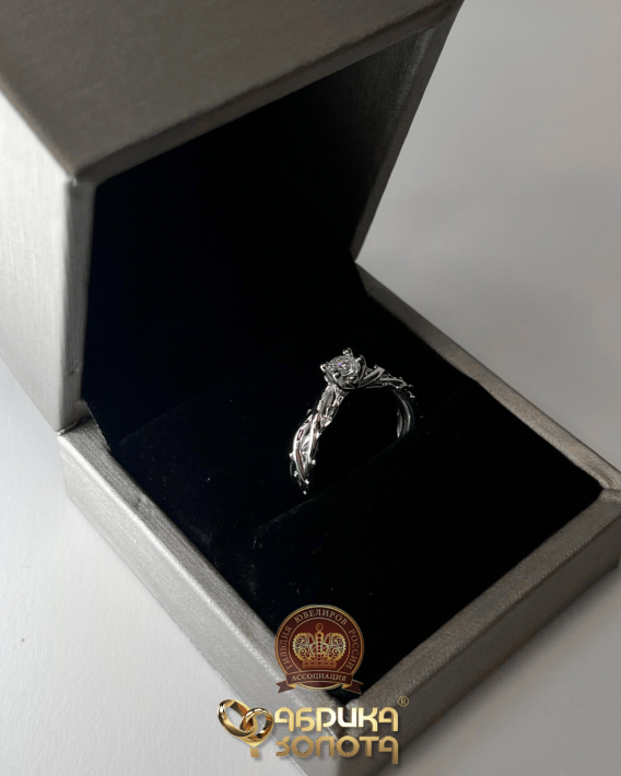 Помолвочное кольцо