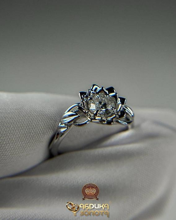 Помолвочное кольцо